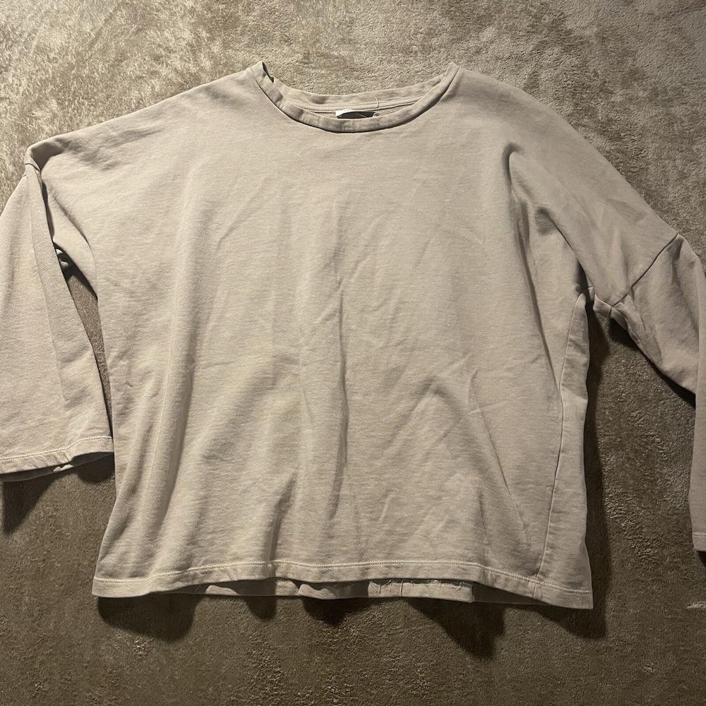 Zara Trafuluc Shirt Women's Size Medium Loose Fit Minimilist Cream Tan Long Slv